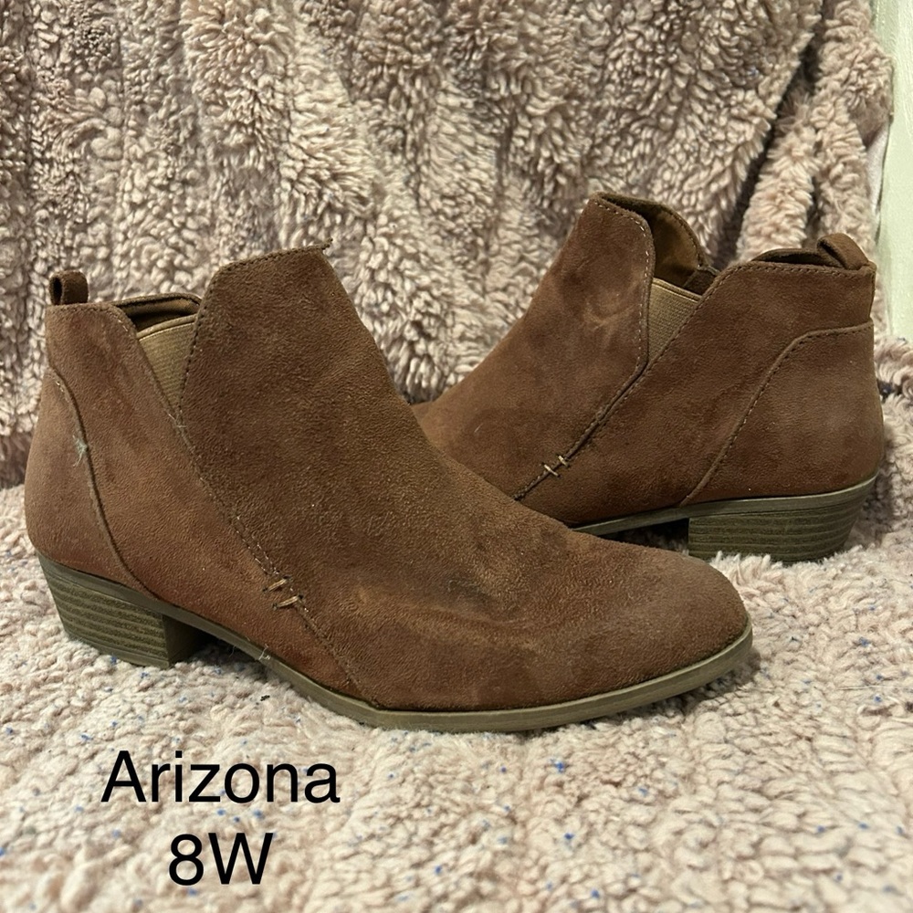 Arizona Jean Company Brown Ankle Booties Suede Slip-On